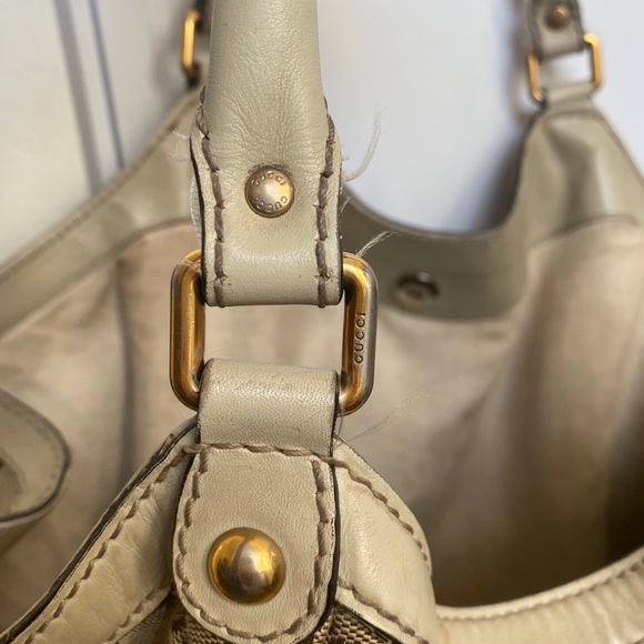 Gucci handbag with matching wallet - Picture 3 of 7